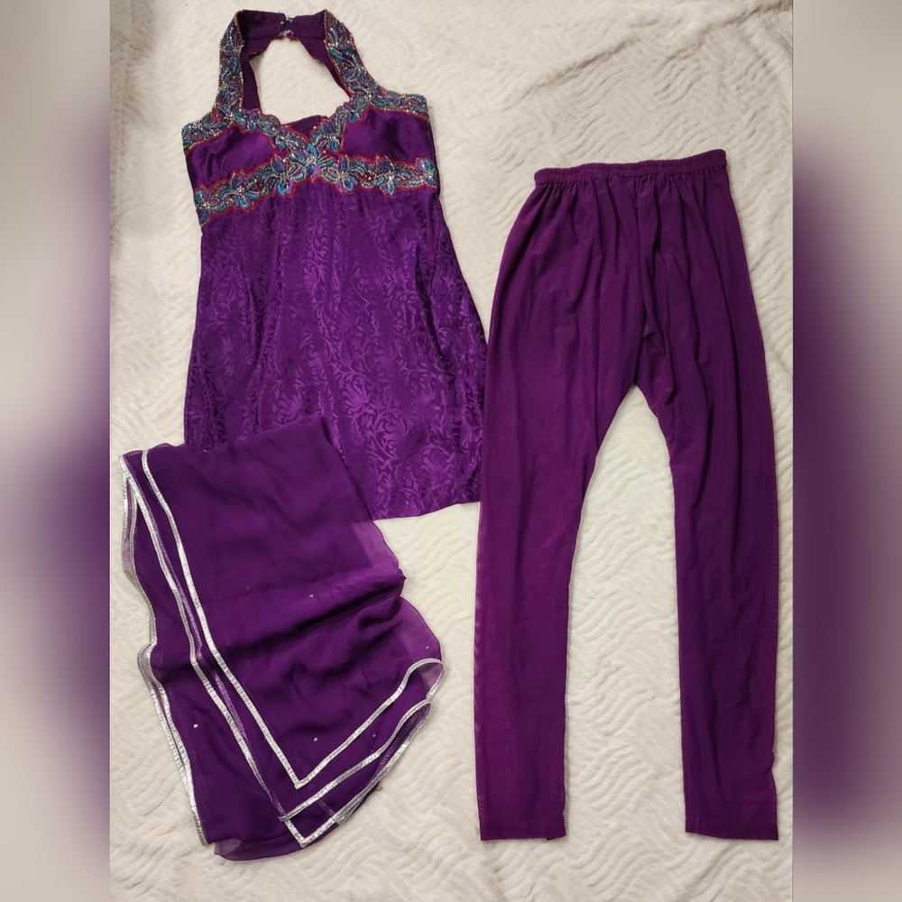 Purple Embroidered Indian Ethnic Outfit